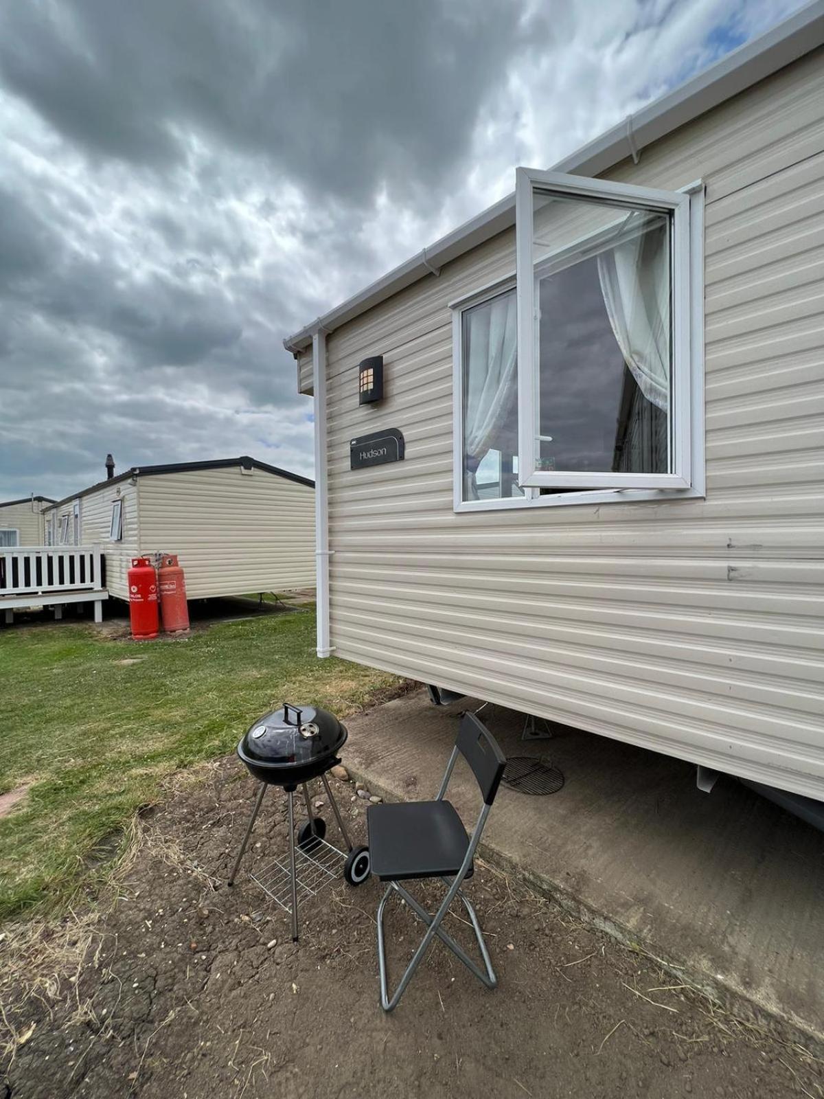 Luxurious Three Bedroom Caravan Jaywick Sands Eksteriør billede